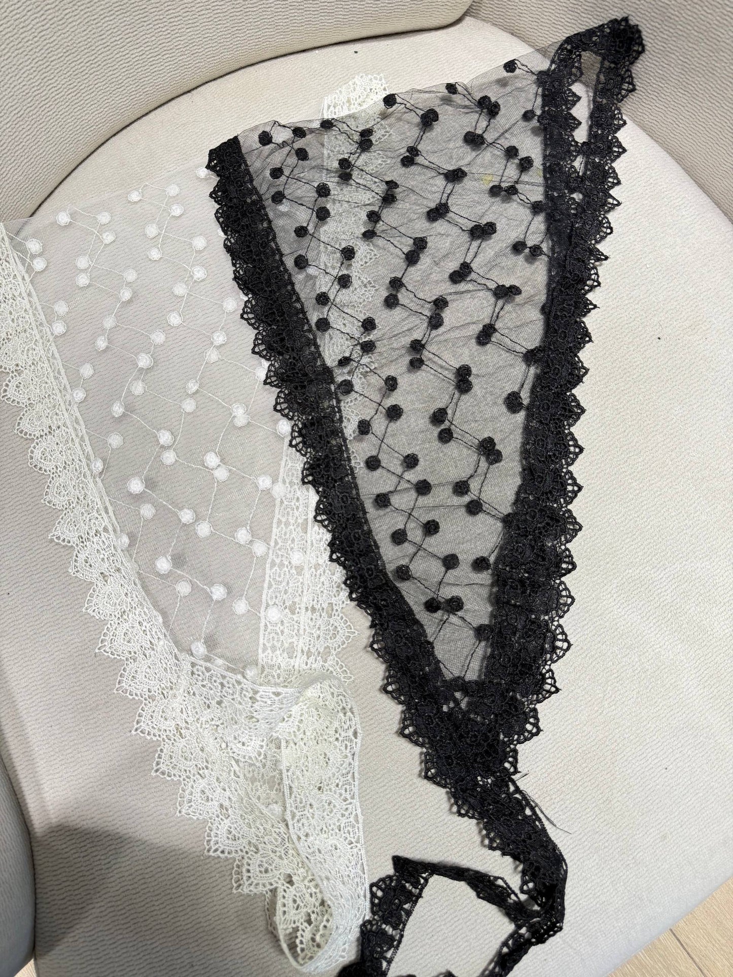Dantel Waist Scarf